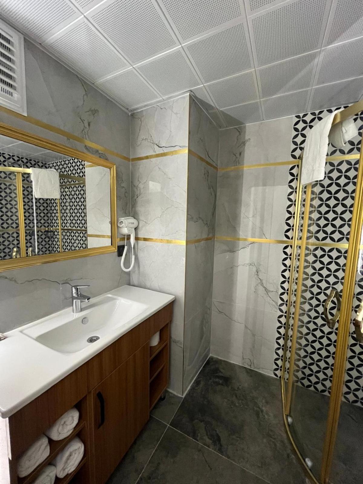 Golden Lux Hotel אנטליה מראה חיצוני תמונה
